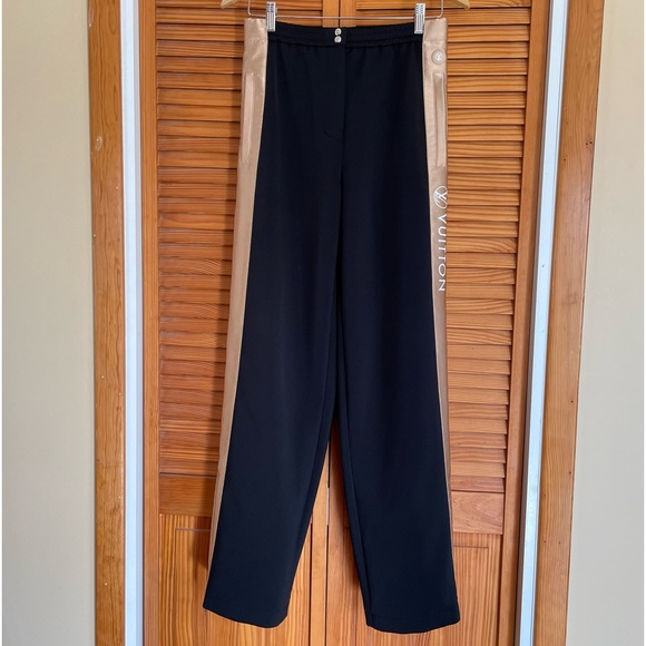 Louis Vuitton VUITTAMINS PRE-FALL 2021 COLLECTION pants - Picture 4 of 16